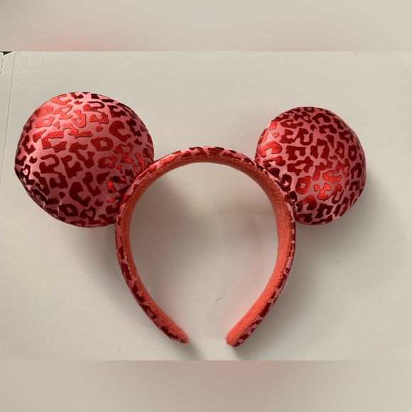 Disney Minnie Mickey Pink Cheetah Print Ears Headband B49 - Picture 2 of 2